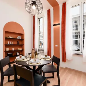 apt-boutique-in-centrobalcone-vista-ducale.hotelitalianriviera.com/